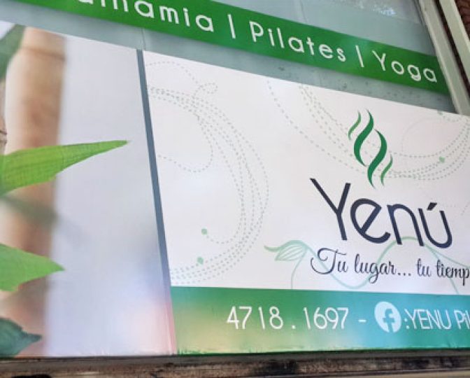 Yenú Pilates — Cartelería · Vía pública